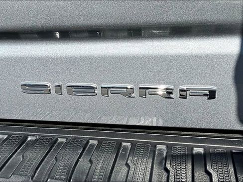 Used 2023 GMC Sierra 1500 Denali w/ Technology Package image 22