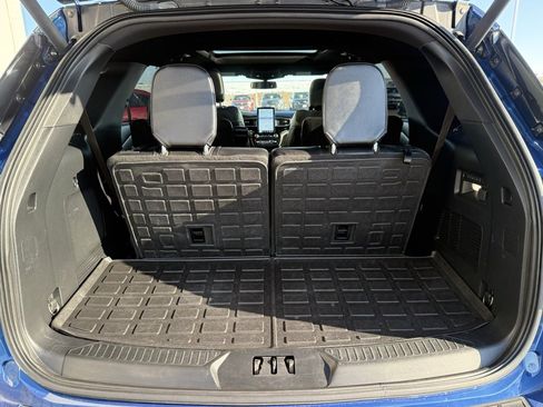 Used 2022 Ford Explorer ST w/ Equipment Group 401A image 29