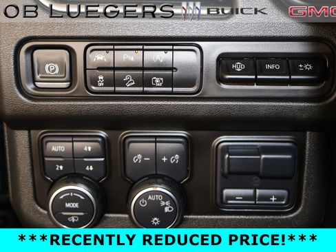 Certified 2024 Chevrolet Tahoe High Country AWD/4WD image 32