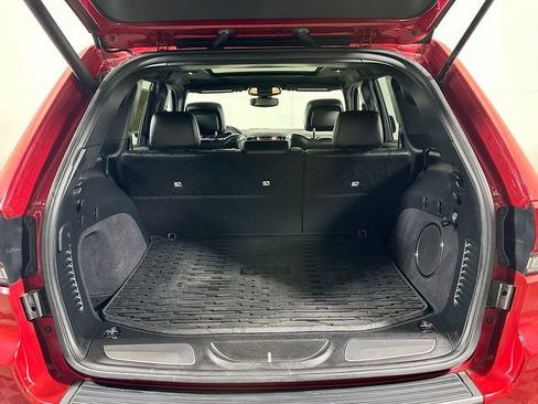 Used 2019 Jeep Grand Cherokee Trailhawk w/ Trailhawk Luxury Group AWD/4WD image 32