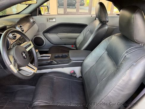 Used 2007 Ford Mustang GT Premium RWD image 11
