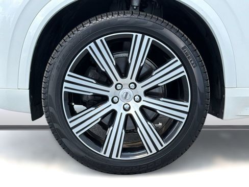 Used 2022 Volvo XC90 T6 Inscription w/ Climate Package AWD/4WD image 12
