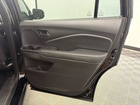 Used 2023 Honda Passport EX-L image 18