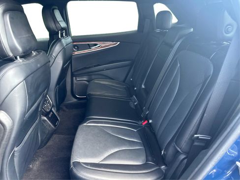 Used 2020 Lincoln Nautilus Reserve AWD/4WD image 13