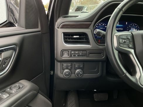 Used 2023 Chevrolet Tahoe LT w/ Luxury Package image 27