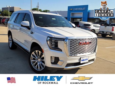 Used 2023 GMC Yukon Denali AWD/4WD image 1