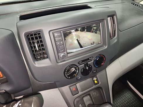 Used 2021 Nissan NV200 SV image 33