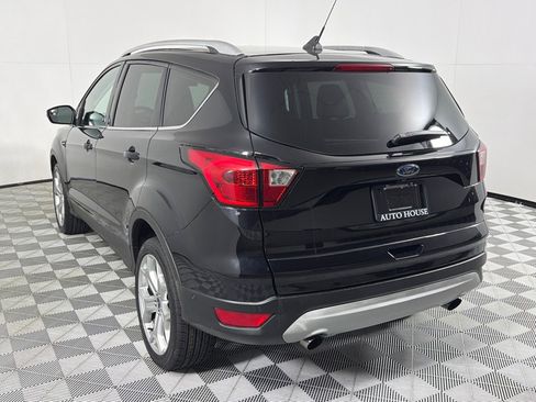 Used 2019 Ford Escape Titanium AWD/4WD image 6