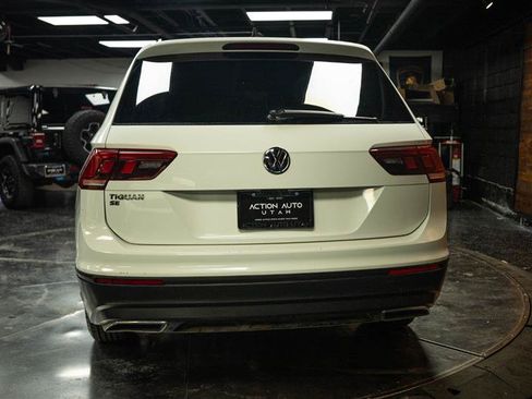 Used 2019 Volkswagen Tiguan SE FWD image 6
