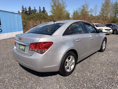 Used 2014 Chevrolet Cruze LT FWD image 4