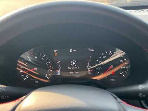 Used 2022 Jeep Compass Trailhawk w/ Trailhawk Convenience Group AWD/4WD image 28