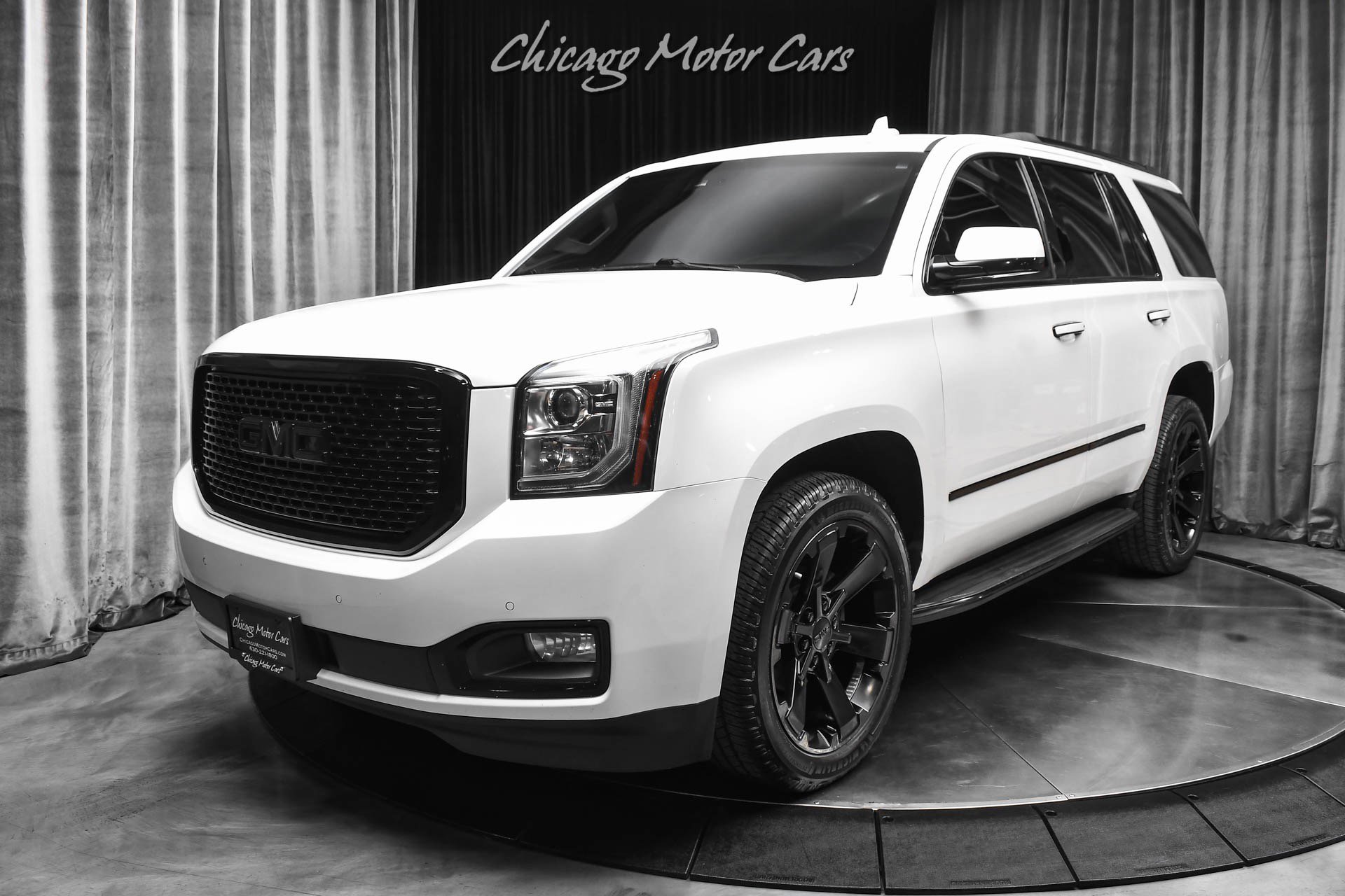 Used 2017 GMC Yukon Denali w/ Open Road Package AWD/4WD image 40
