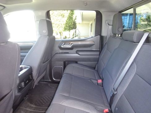 Certified 2025 Chevrolet Silverado 1500 LT Trail Boss w/ Convenience Package II AWD/4WD image 21