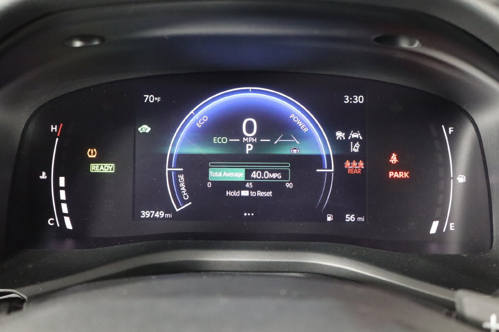 Used 2026 Toyota Camry SE FWD image 11