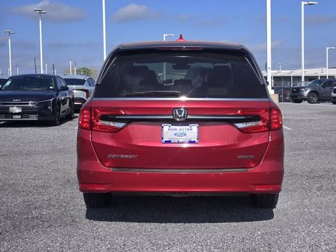 Used 2022 Honda Odyssey Touring image 6