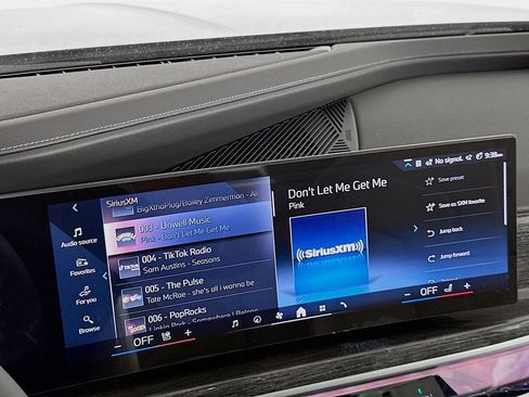 New 2026 BMW 750e xDrive w/ Executive Package image 11