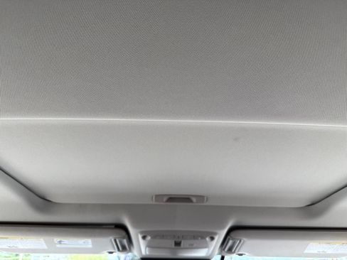 Used 2023 Nissan Armada SL w/ Captain's Chairs Package AWD/4WD image 27