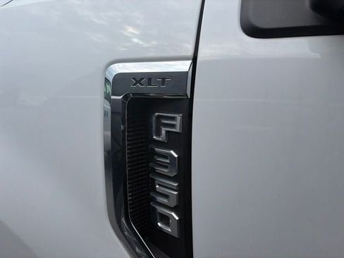 Used 2021 Ford F350 XLT AWD/4WD image 15