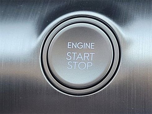 New 2026 Hyundai Kona SE image 11