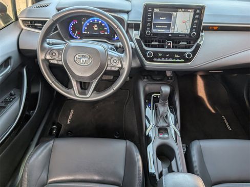Used 2022 Toyota Corolla XSE image 6