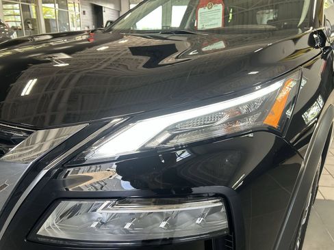 Certified 2023 Nissan Rogue SL AWD/4WD image 34