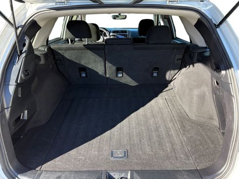 Used 2018 Subaru Outback 2.5i Premium image 18