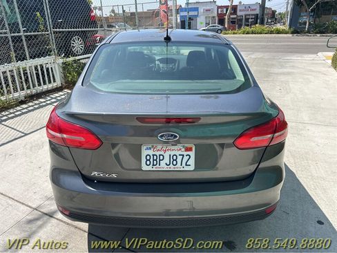 Used 2017 Ford Focus S image 12