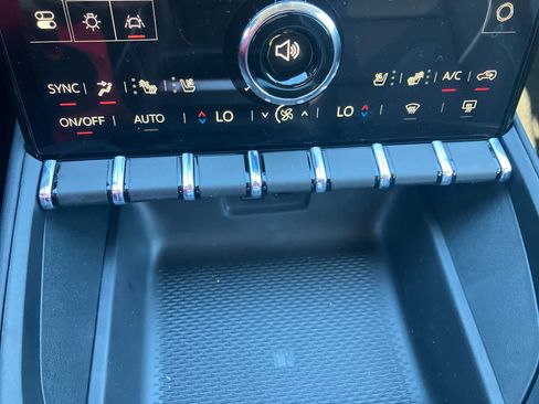 New 2026 GMC Terrain Denali image 31