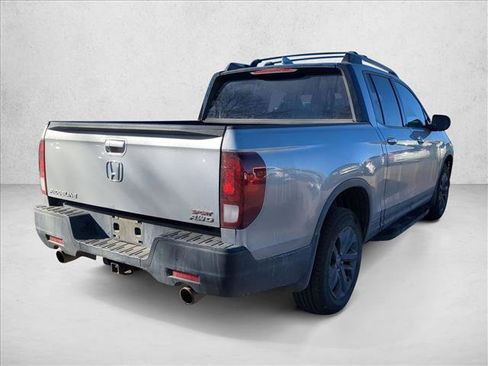 Used 2021 Honda Ridgeline Sport image 9