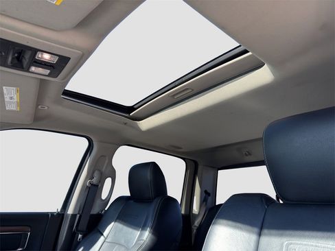 Used 2018 RAM 2500 Laramie image 4