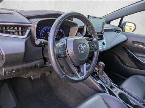 Certified 2022 Toyota Corolla XSE image 10