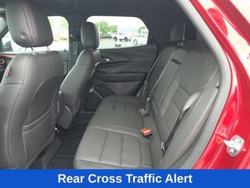 Used 2025 Chevrolet TrailBlazer RS w/ Convenience Package FWD image 13
