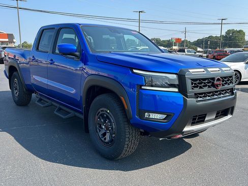 New 2026 Nissan Frontier PRO-4X w/ Pro-4x Convenience Package image 8