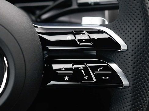 Used 2026 Mercedes-Benz GLC 300 4MATIC image 20