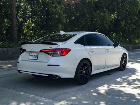 Used 2024 Honda Civic Si image 9