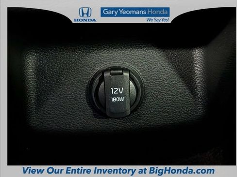 Used 2025 Kia Telluride S FWD image 17