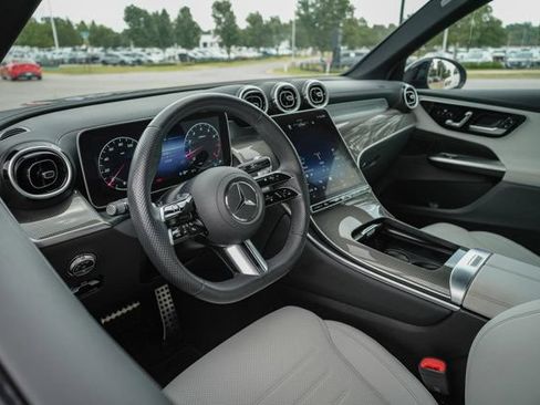 Certified 2024 Mercedes-Benz GLC 300 image 16