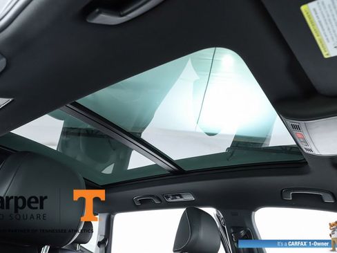 Used 2024 Volkswagen Tiguan SEL R-Line image 37