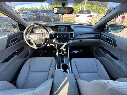 Used 2014 Honda Accord LX image 26