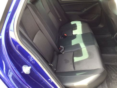 Used 2022 Honda Accord Sport image 28