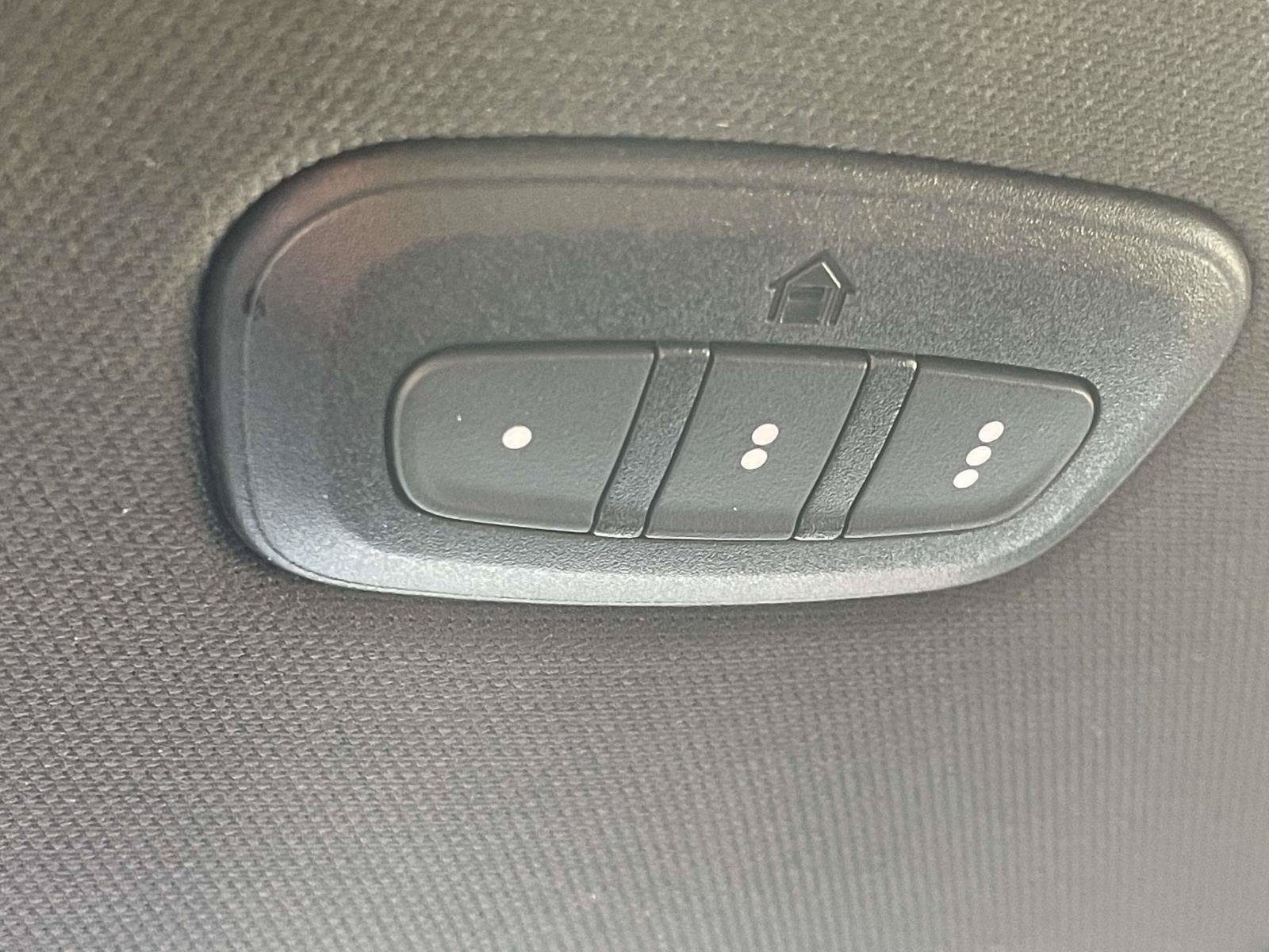 Used 2025 RAM 1500 Big Horn AWD/4WD image 15