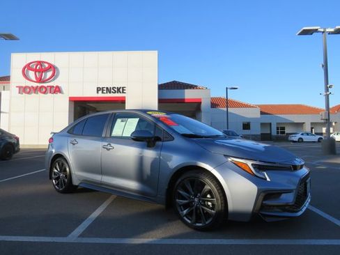 Certified 2025 Toyota Corolla SE w/ Convenience Package image 15