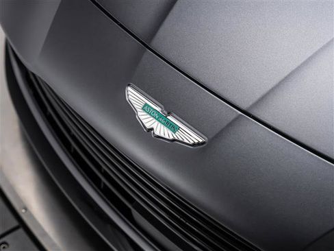 New 2026 Aston Martin Vanquish Convertible image 38