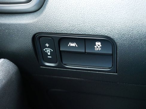 Certified 2021 Kia Sorento S w/ Panoramic Sunroof Package image 26