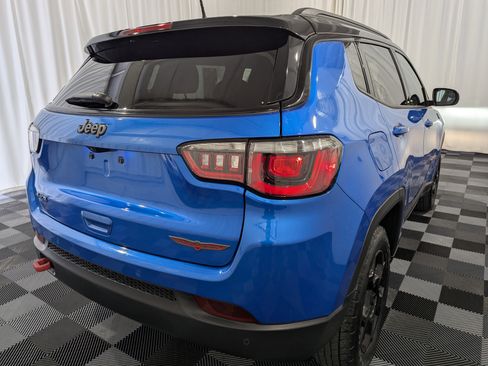 Used 2024 Jeep Compass Trailhawk image 6