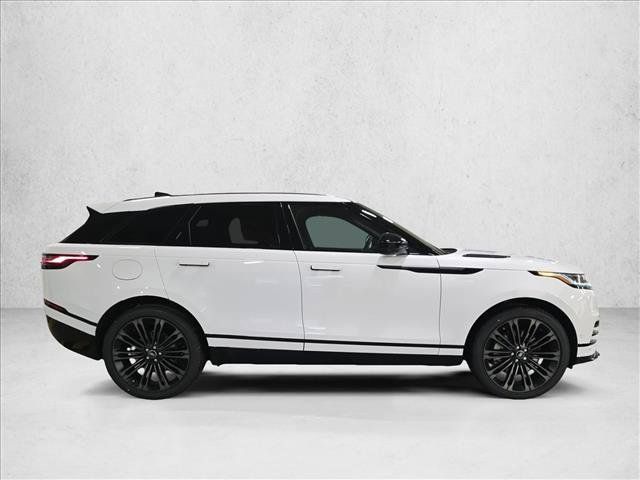Used 2026 Land Rover Range Rover Velar Dynamic SE AWD/4WD image 4