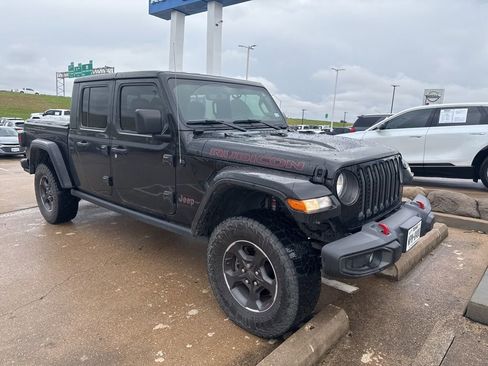 Used 2022 Jeep Gladiator Rubicon w/ Trailer Tow Package image 3