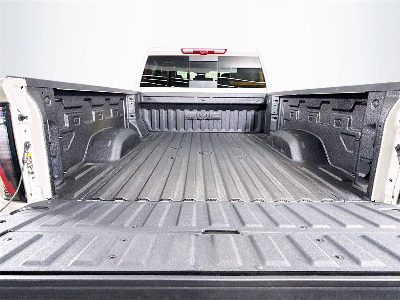 New 2026 GMC Sierra 2500 AT4X AWD/4WD image 21