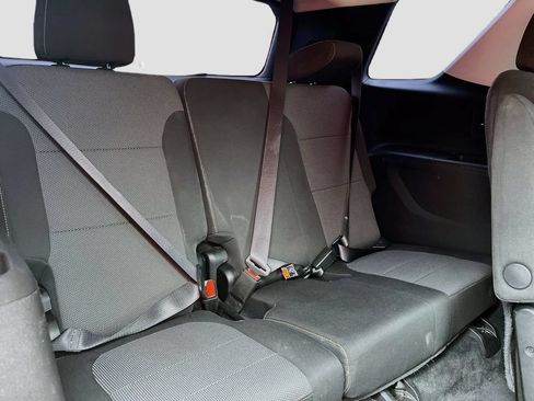 Used 2019 Chevrolet Traverse LT FWD image 26