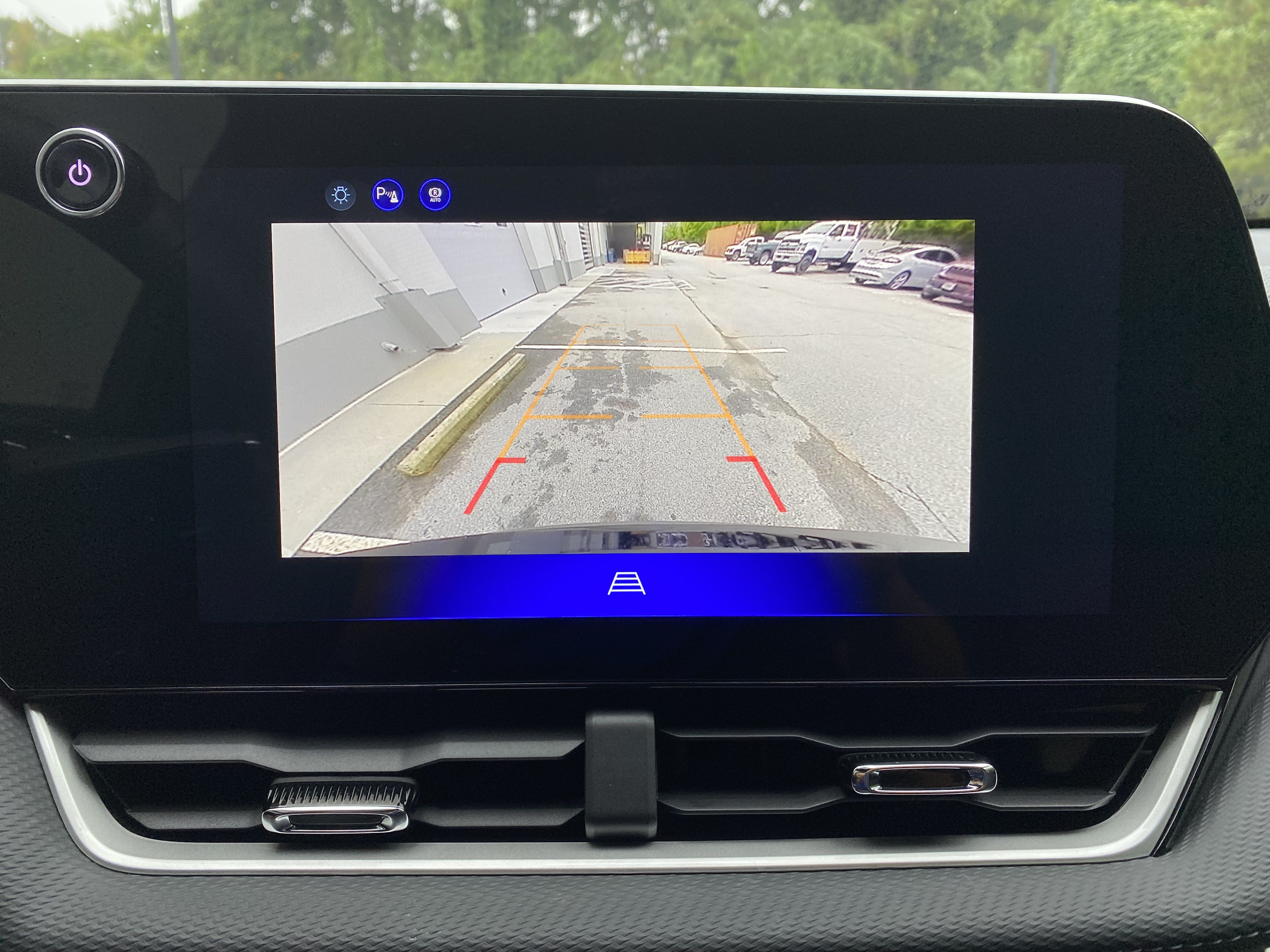 Used 2027 Chevrolet Equinox LT w/ Convenience Package II FWD image 26